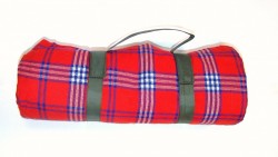 Large Foldable Red Blue White Acrylic Chequered Picnic Blanket Waterproof Lining